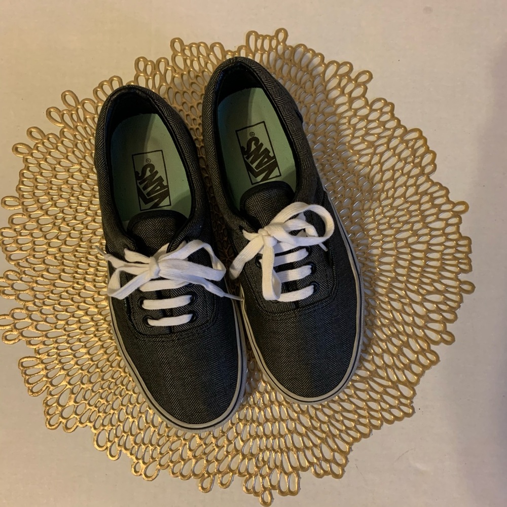 Vans Sneakers (S11)